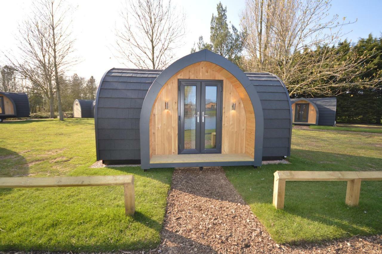 Camping Pods, Marlie Holiday Park ニュー・ロムニー エクステリア 写真