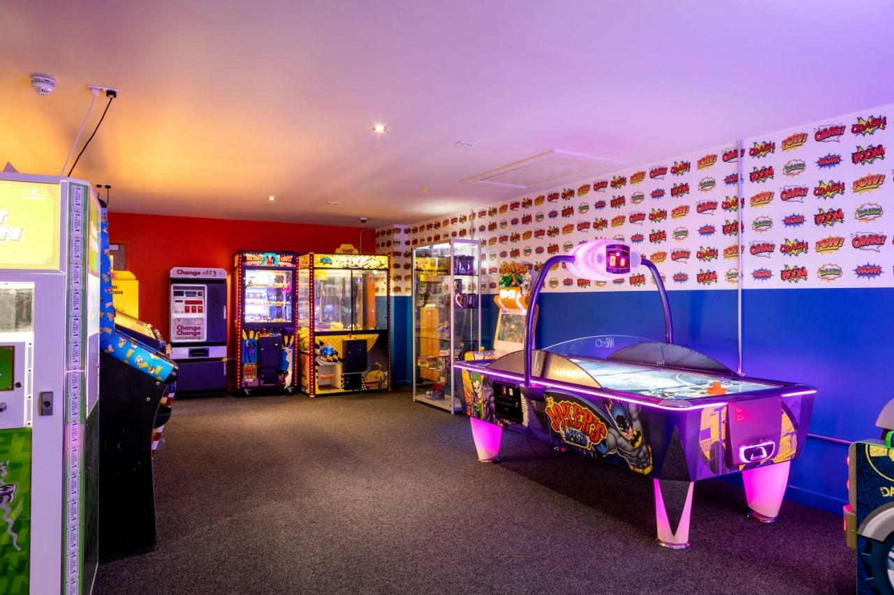 Camping Pods, Marlie Holiday Park ニュー・ロムニー エクステリア 写真